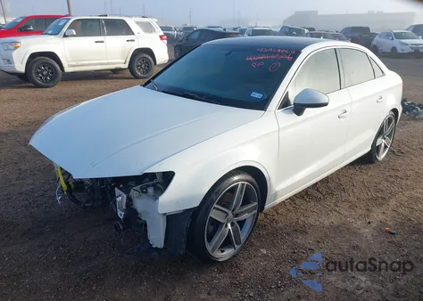 2015 Audi A3 2.0T Premium z USA, uszkodzony, nr VIN WAUEFGFF6F1073818